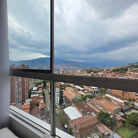 Apartamento Vistas Lindas Cerca Centro Медельин Экстерьер фото