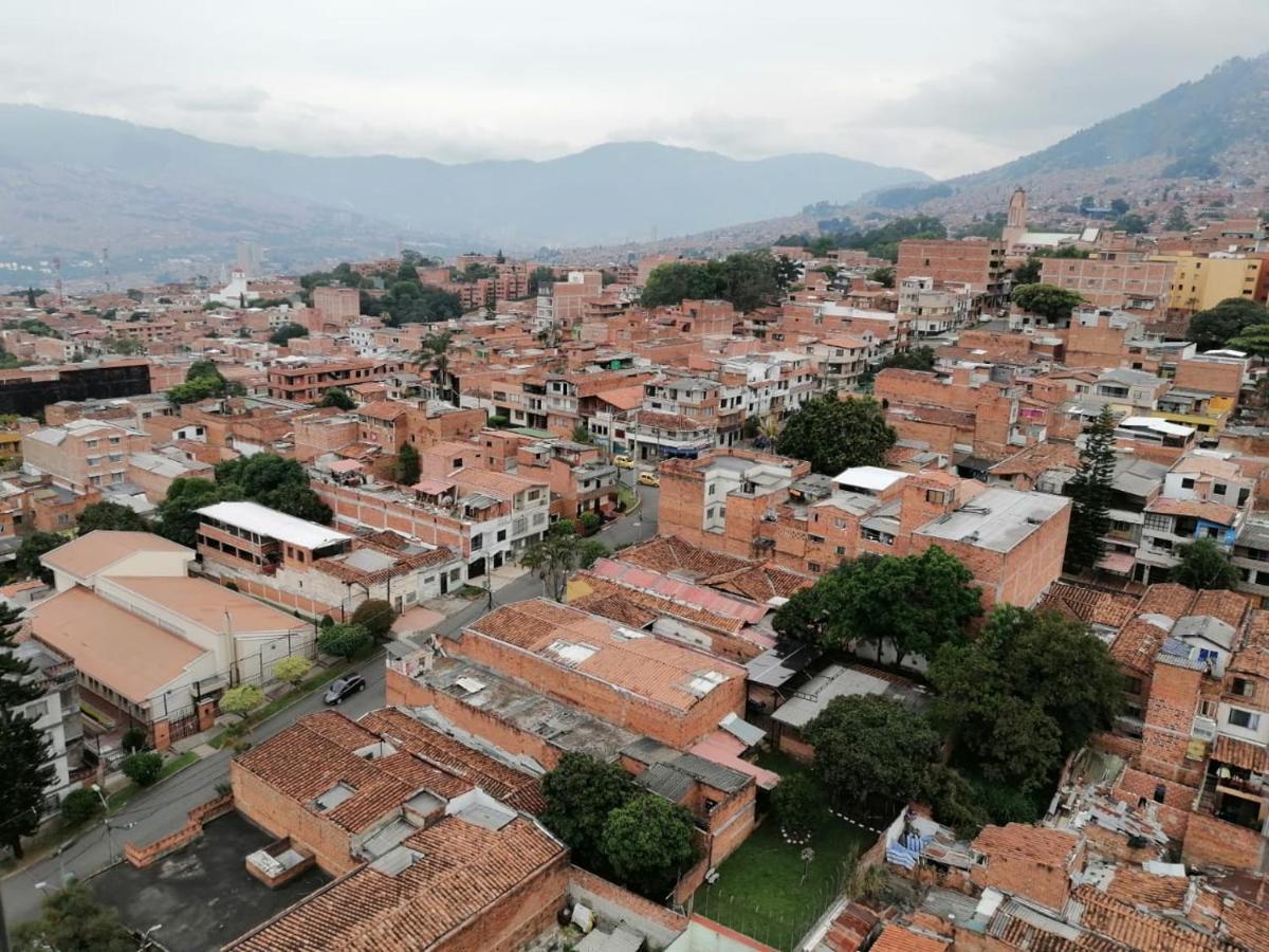 Apartamento Vistas Lindas Cerca Centro Медельин Экстерьер фото