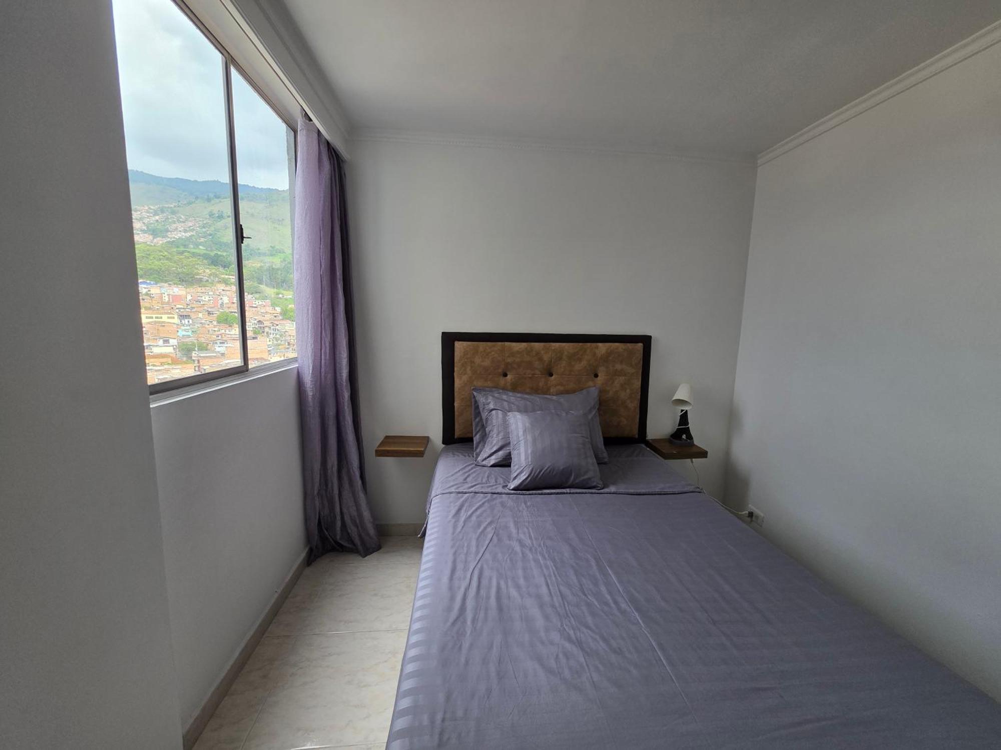 Apartamento Vistas Lindas Cerca Centro Медельин Экстерьер фото
