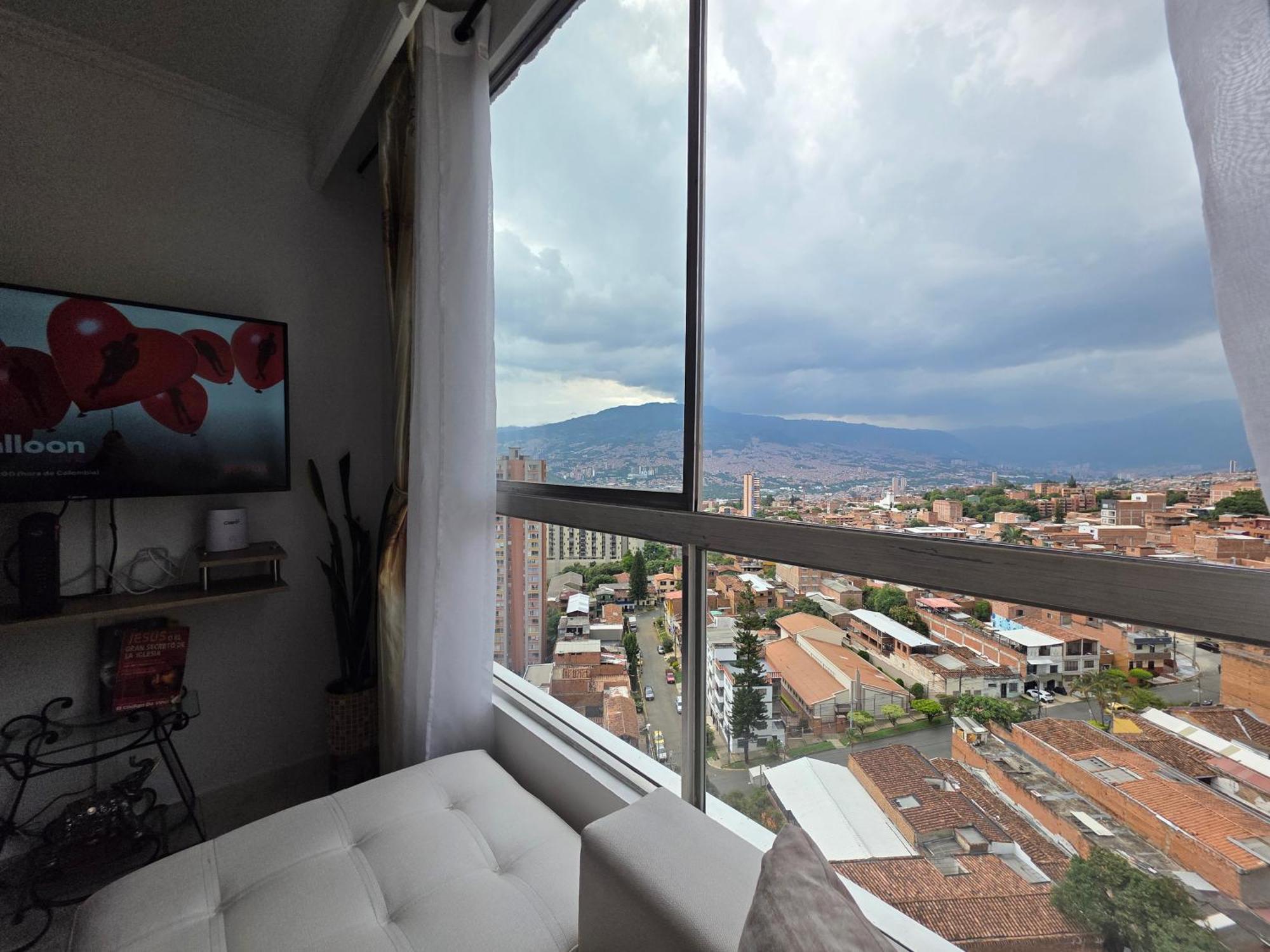 Apartamento Vistas Lindas Cerca Centro Медельин Экстерьер фото